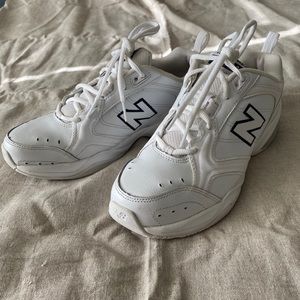 White New Balance 624 sneaker (Women’s 7.5)